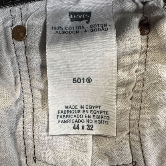 Levis 501 Jeans Mens 44X32 Black Straight Fit Button Fly Red Tab Denim Pants - Picture 3 of 7